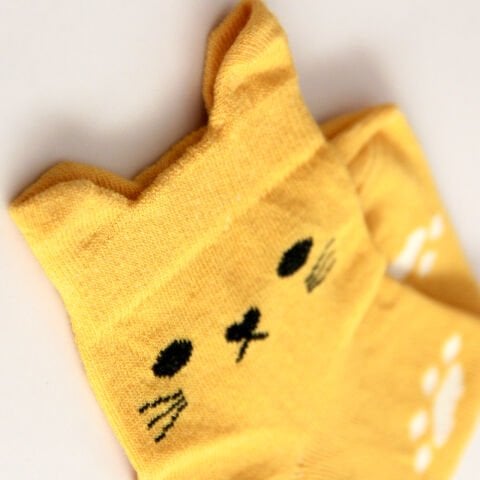 Kedi ve Pati Desenli Kısa Patik Bilek Kadın Çorabı Sarı Renkli