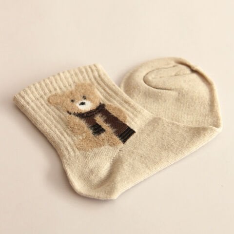 Krem Renkli Ayı Desenli Patik Kadın Çorabı