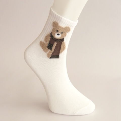 Kırık Beyaz Renkli Ayı Desenli Patik Kadın Çorabı