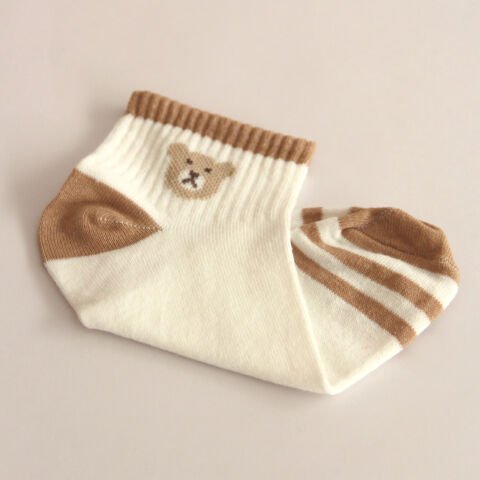 Kırık Beyaz Kahverengi Çizgili Ayı Desenli Patik Kadın Çorap