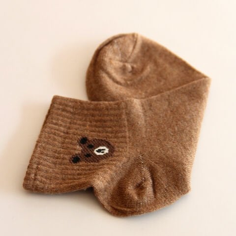 Kahverengi Ayı Desenli Patik Kadın Çorabı