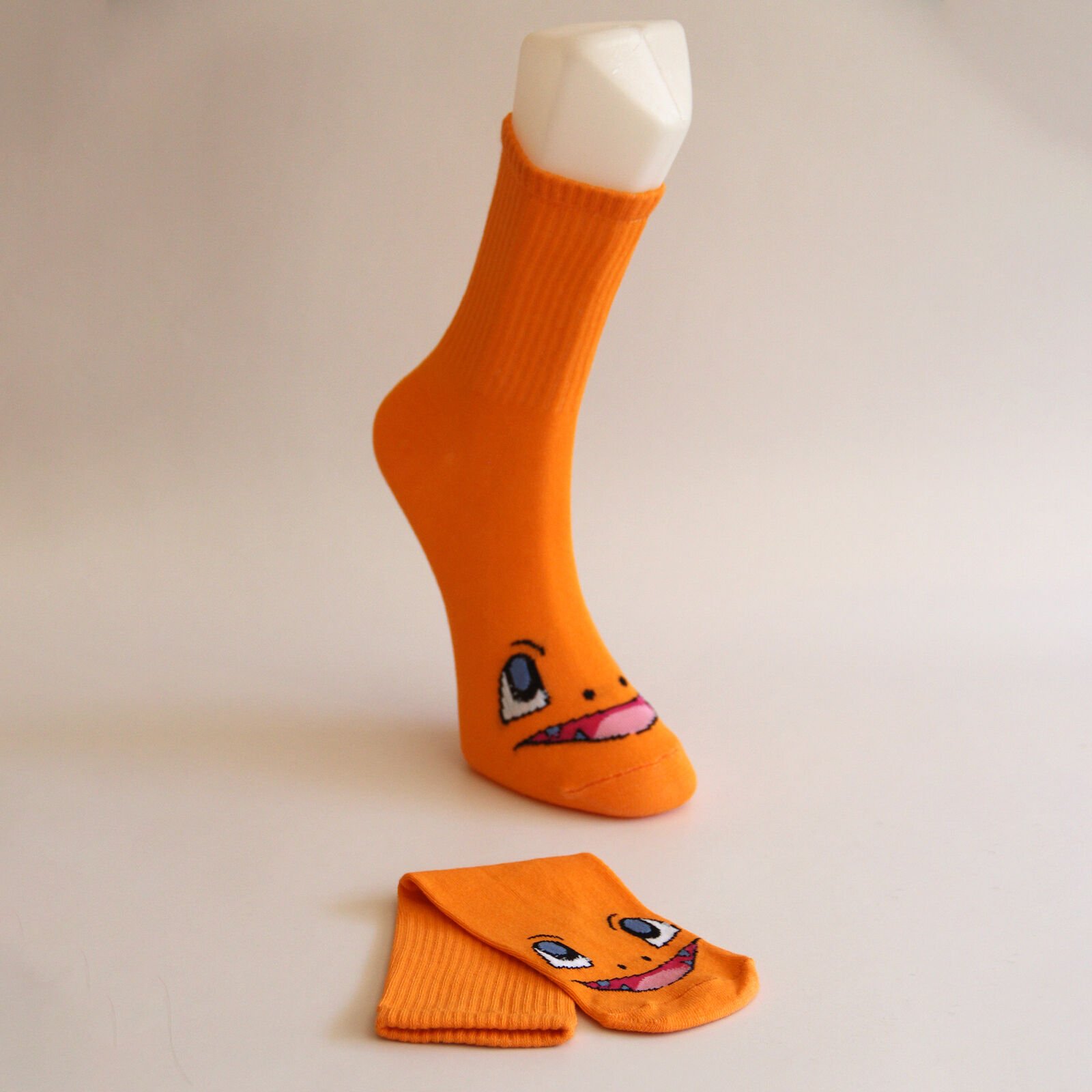 Gülen Yüz Temalı Unisex Turuncu Uzun Çorap