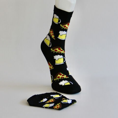 Pizza ve Bira Desenli Unisex Siyah Renkli Soket Çorap