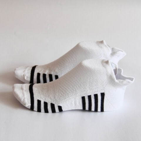 Pamuklu Dikişsiz Çizgili Erkek Patik Çorap 3'lü Paket – Siyah, Beyaz, Gri