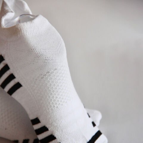 Pamuklu Dikişsiz Çizgili Erkek Patik Çorap 3'lü Paket – Siyah, Beyaz, Gri