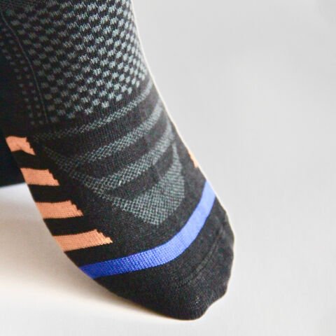 Pamuklu Dikişsiz Çizgili Erkek Patik Çorap 3'lü Paket – Beyaz, Siyah, Gri