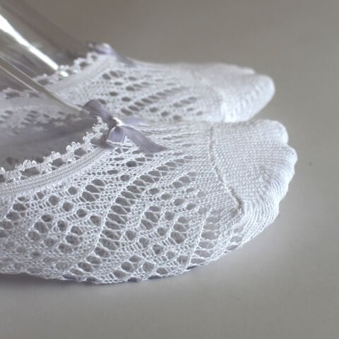Beyaz Kadın Dantel İşlemeli Babet Çorap