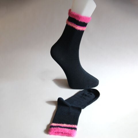 Dikişsiz Pembe Çizgili Kadın Patik Çorap – Lacivert Renkli