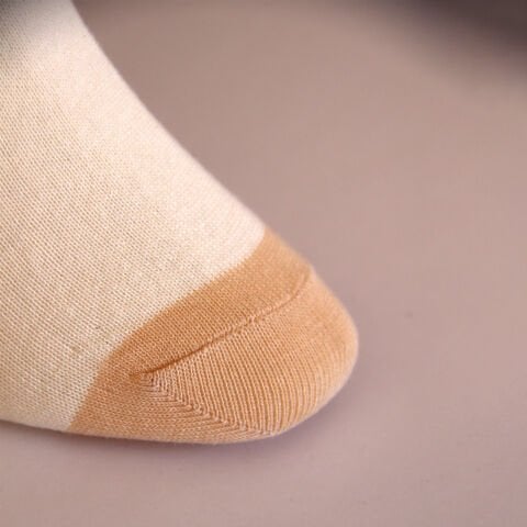 Ayı Desenli Kadın Çorap – Krem