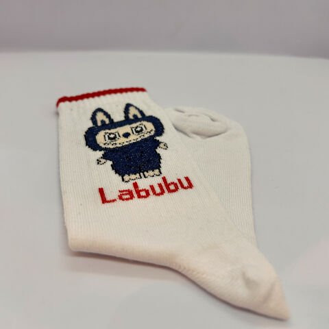 Labubu Karakterli Erkek Çocuk Çorabı – Beyaz
