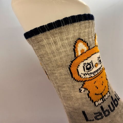 Labubu Karakterli Erkek Çocuk Çorabı – Gri
