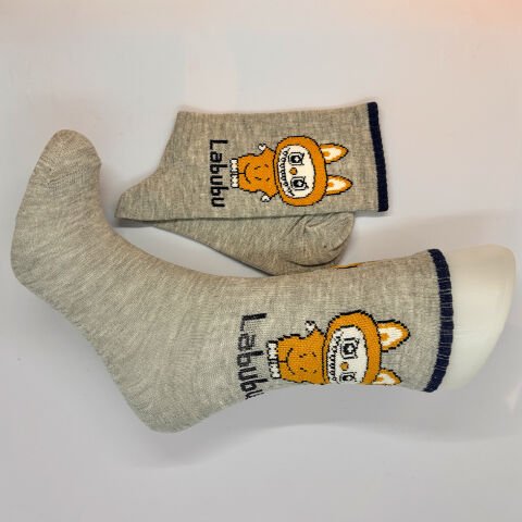 Labubu Karakterli Erkek Çocuk Çorabı – Gri