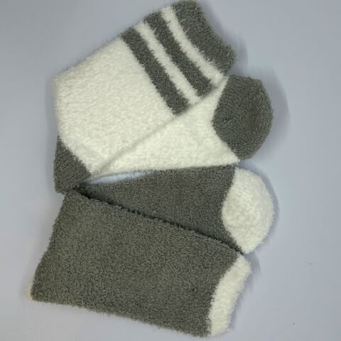 Kışlık Bayan Renkli Peluş Yumuşak Ev Çorabı 2\'li Takım– Gri