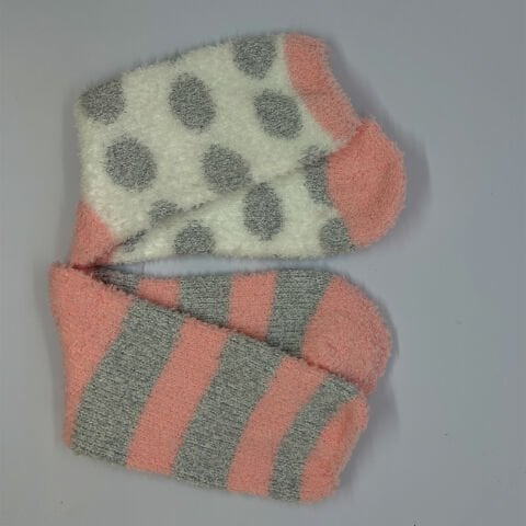 Kışlık Bayan Renkli Peluş Yumuşak Ev Çorabı 2\'li Takım – Yavruağzı