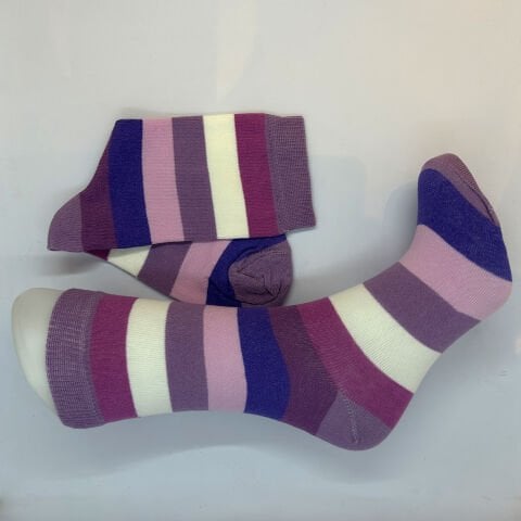 Desenli Dikişsiz Kadın Soket Çorap – Mor