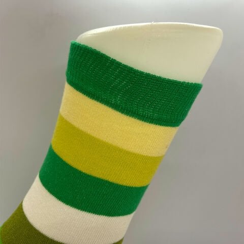 Desenli Dikişsiz Kadın Soket Çorap – Yeşil