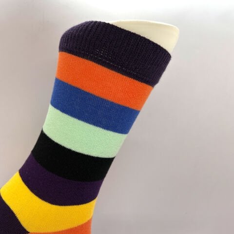 Desenli Dikişsiz Kadın Soket Çorap – Renkli