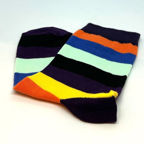 Desenli Dikişsiz Kadın Soket Çorap – Renkli