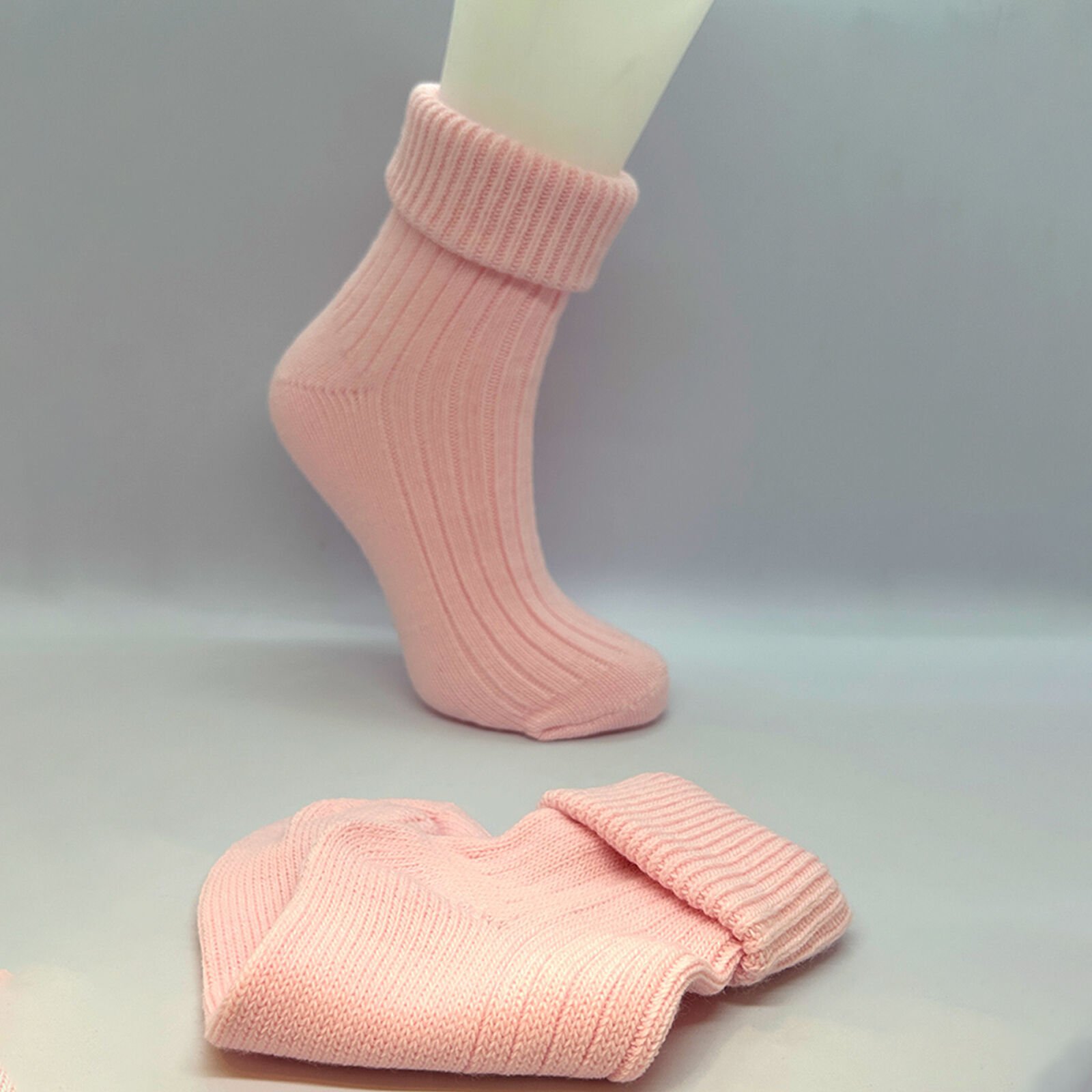 Lambswool Kadın Çorap – Pembe