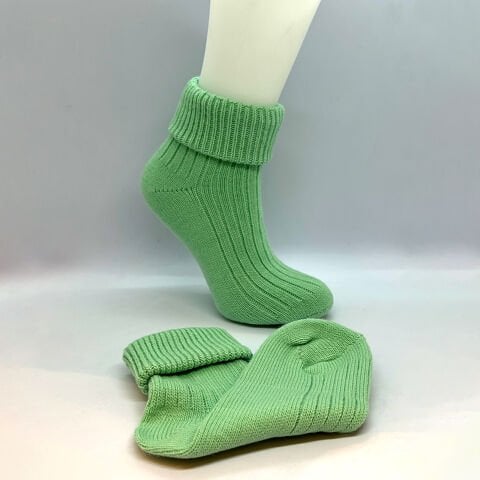 Lambswool Kadın Çorap – Fıstık Yeşili
