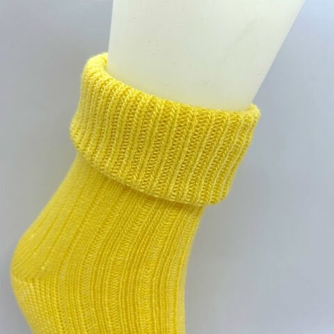 Lambswool Kadın Çorap – Sarı