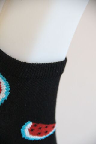 Erkek Ter Emici Dikişsiz Karpuz Desenli Patik Çorap – Siyah