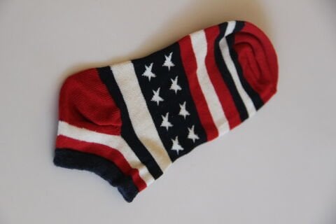 Kırmızı Mavi Desenli Unisex Çorap – Lacivert