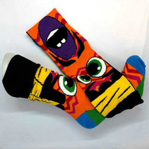 Mor Dudak Karakterli Çılgın Çorap