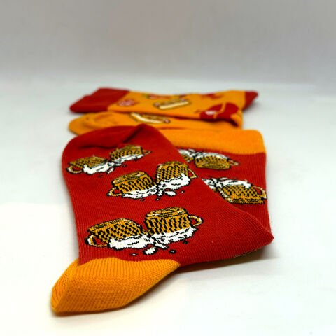 Sağ Sol Farklı Bira Desenli Unisex Çılgın Çorap