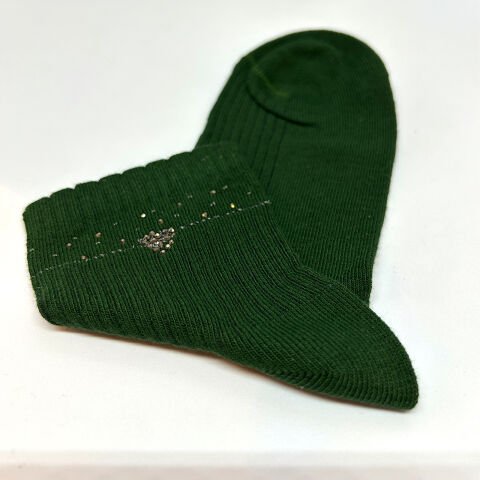 Kalp Desenli Taşlı Dikişsiz Kız Çocuk Çorabı – Yeşil